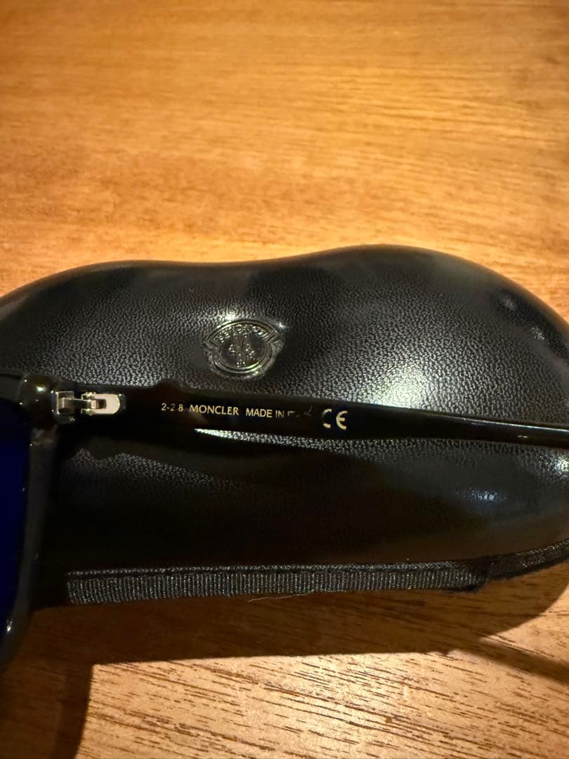 モンクレール　サングラス