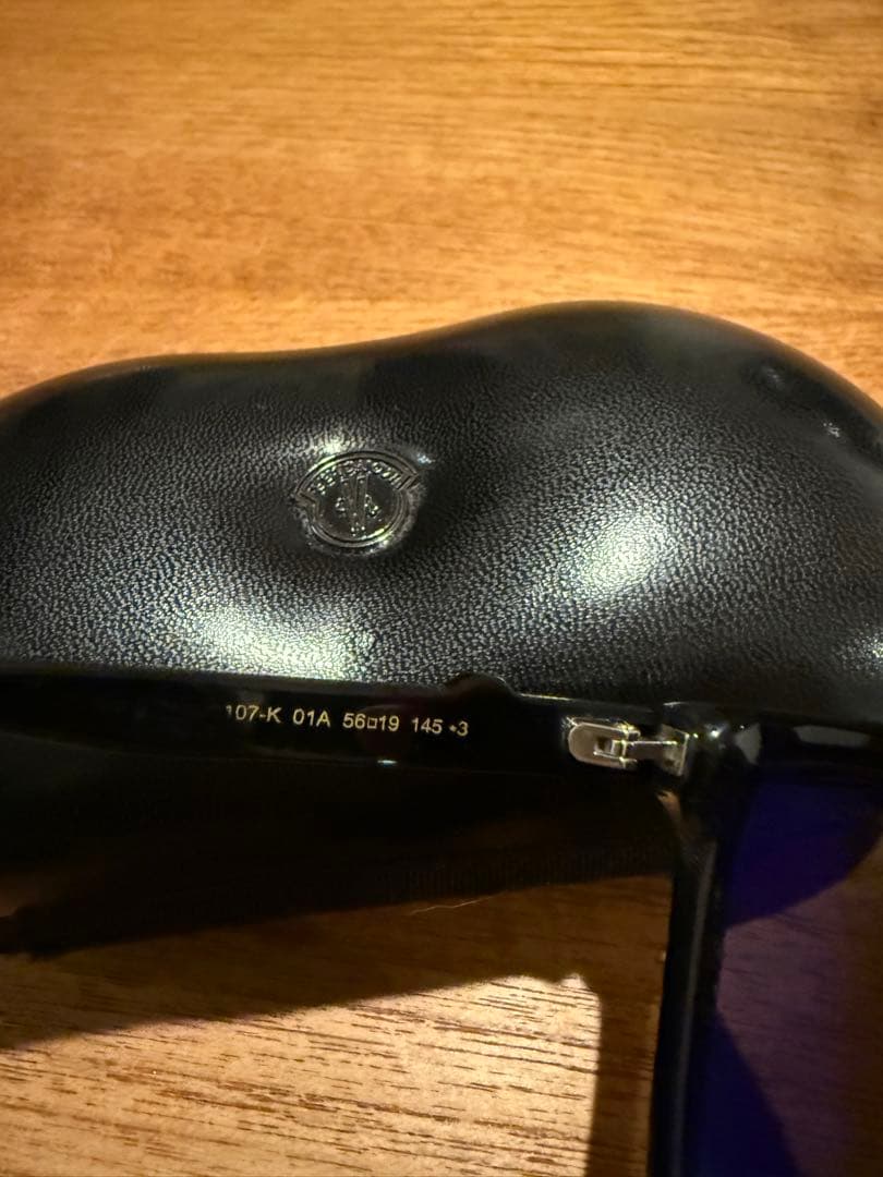 モンクレール　サングラス