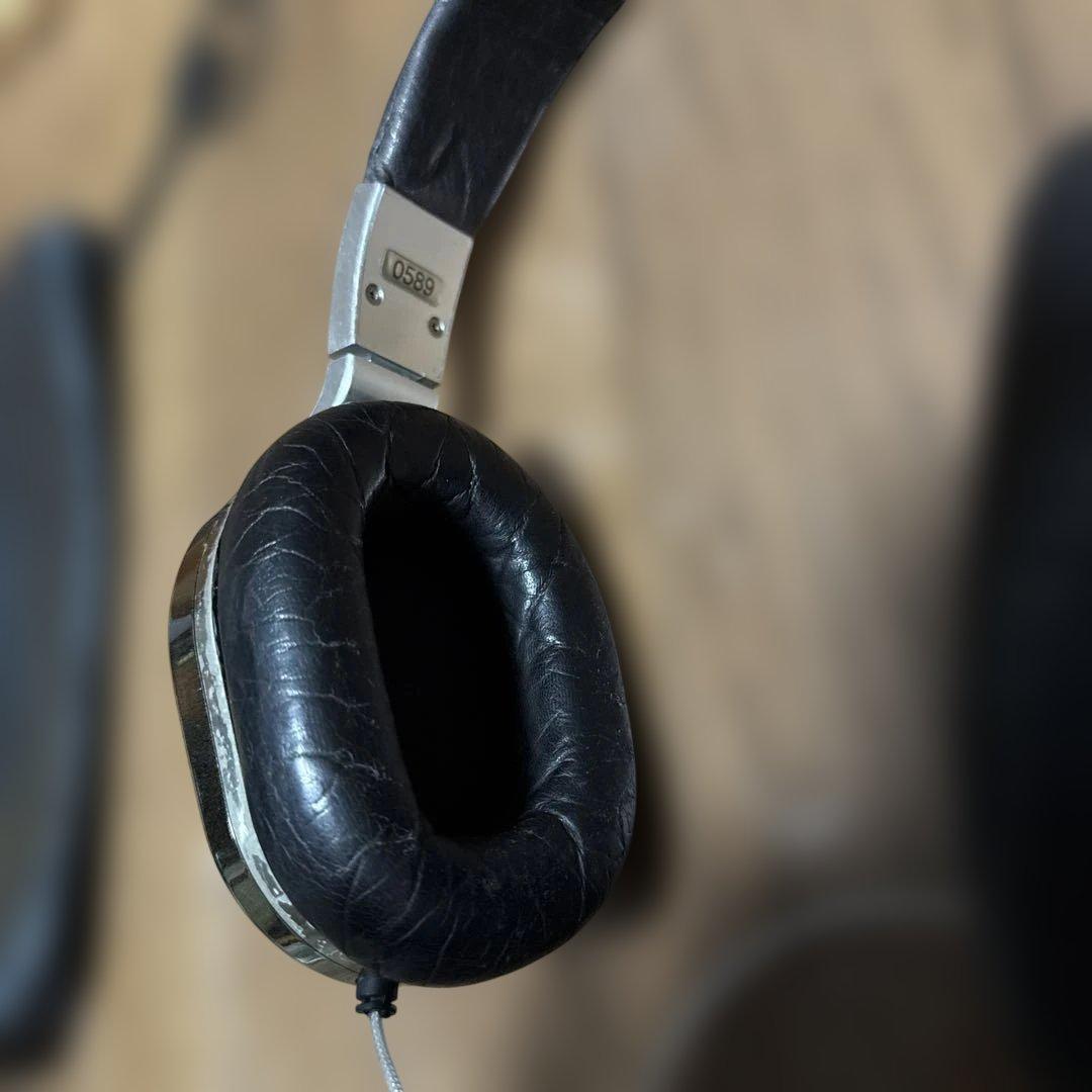 Ultrasone Edition 8 Ruthenium へッドホン