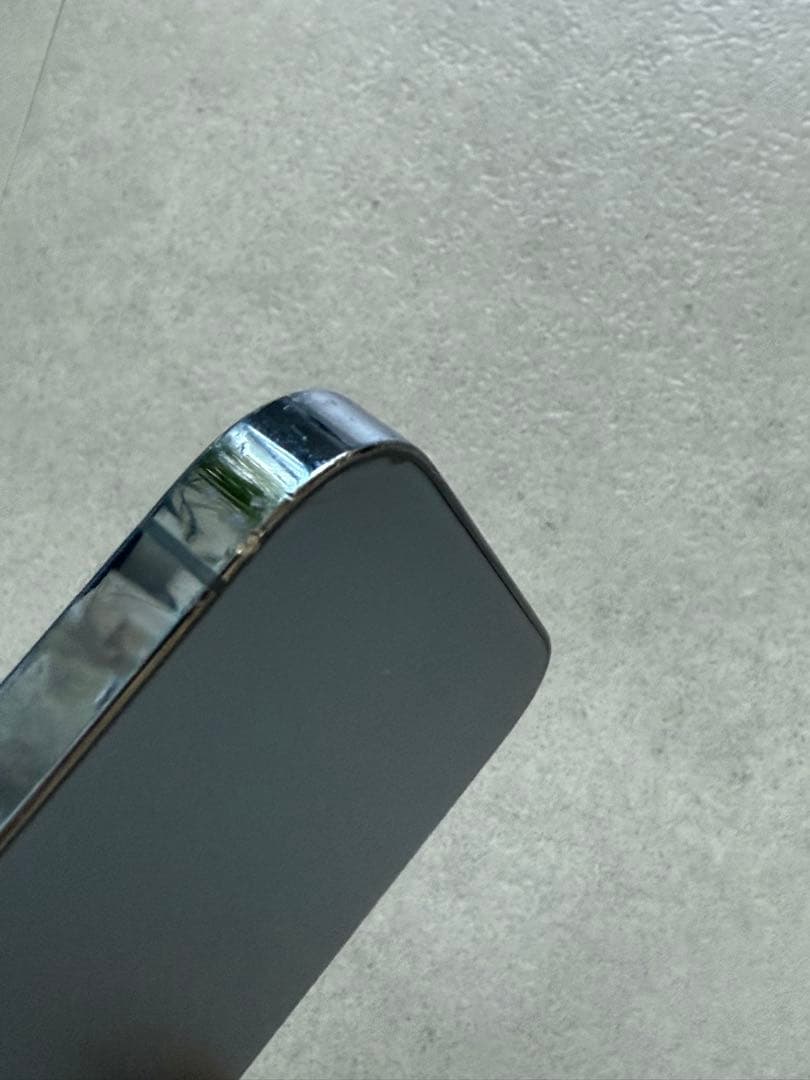 【安値】バッテリー100% Apple iPhone13Pro本体256GB