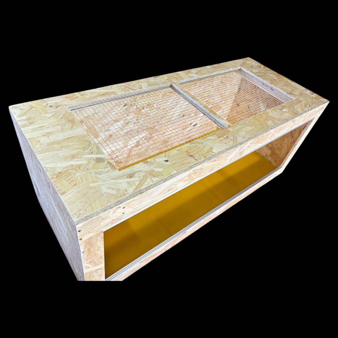 爬虫類ケージ 110×30×35㎝ ストッパー　全コ 金網2 付木配線穴無し