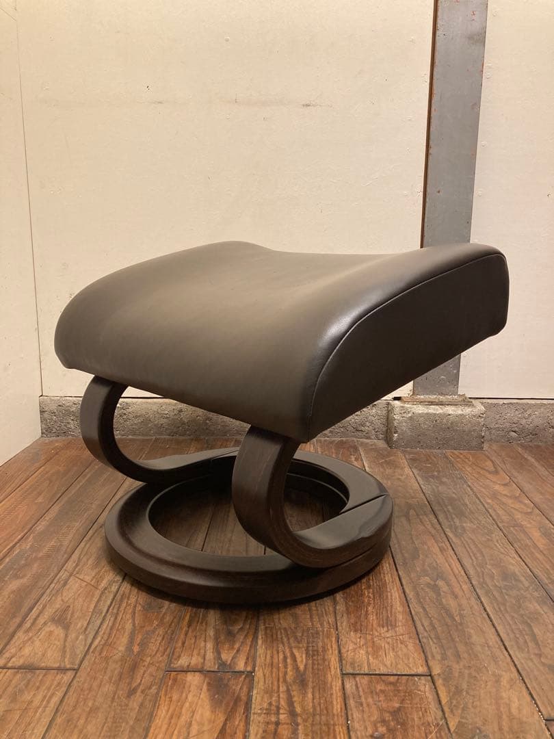 ドイツ himolla ヒモラ社製 本革リクライニングチェア&オットマンセット