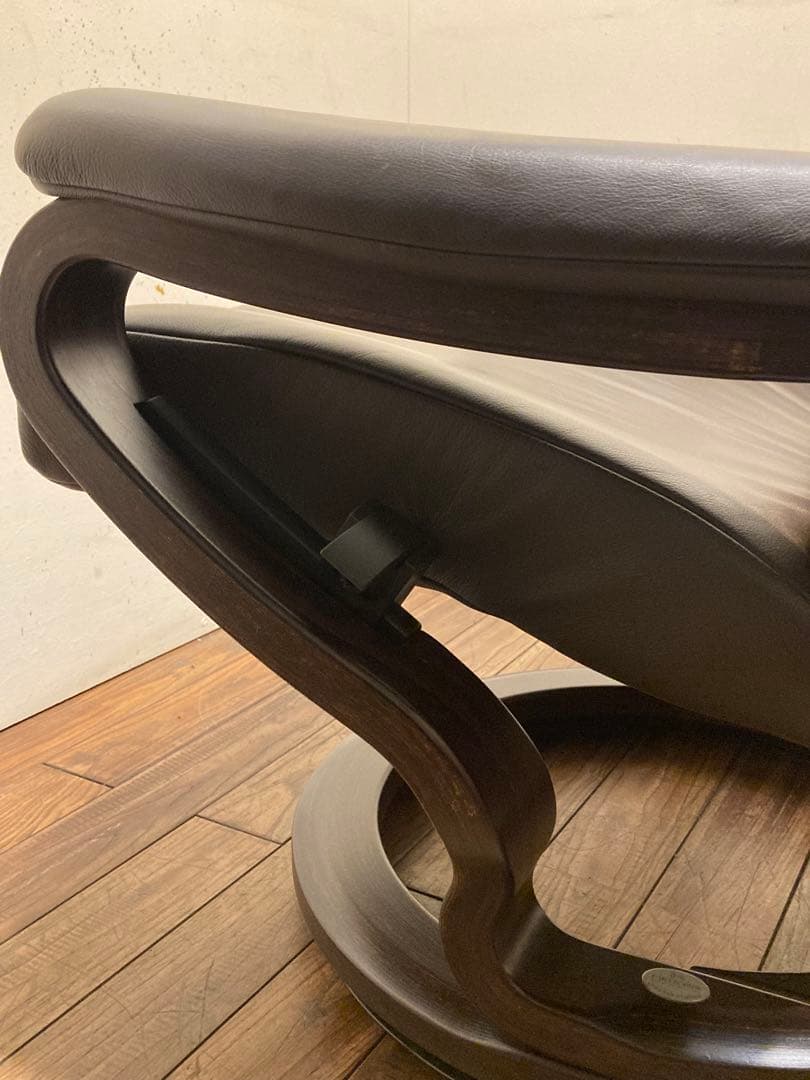 ドイツ himolla ヒモラ社製 本革リクライニングチェア&オットマンセット