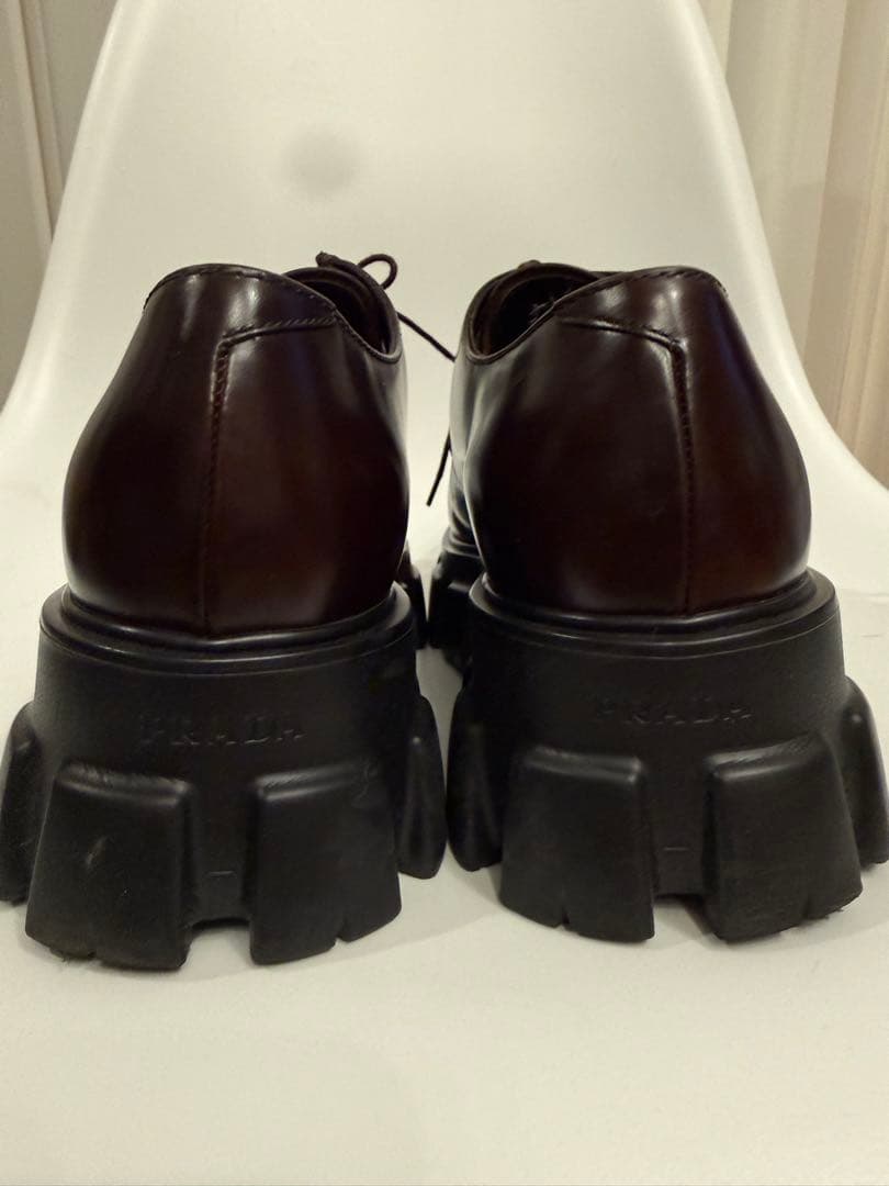 専用中⭐︎人気PRADA モノリス試着のみ⭐︎サイズ8.5