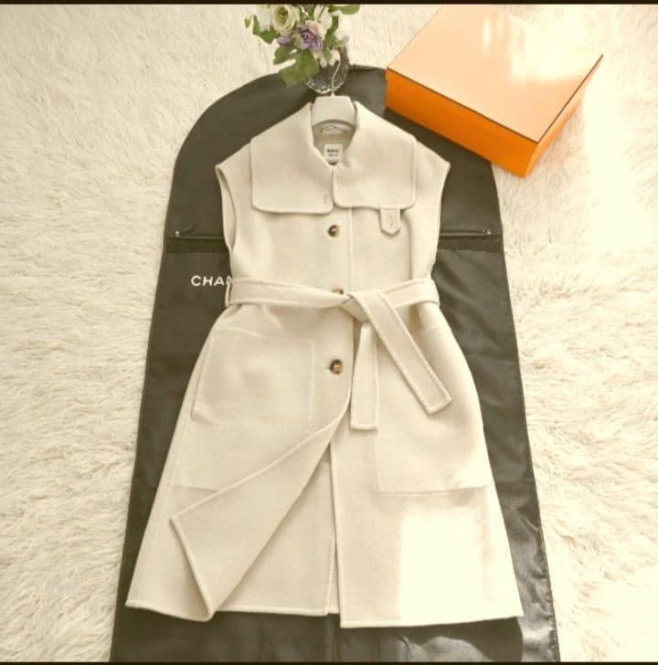 訳あり　HERMES　エルメス幻のジレ　カシミヤ100　ベージュ　ダブルフェイス