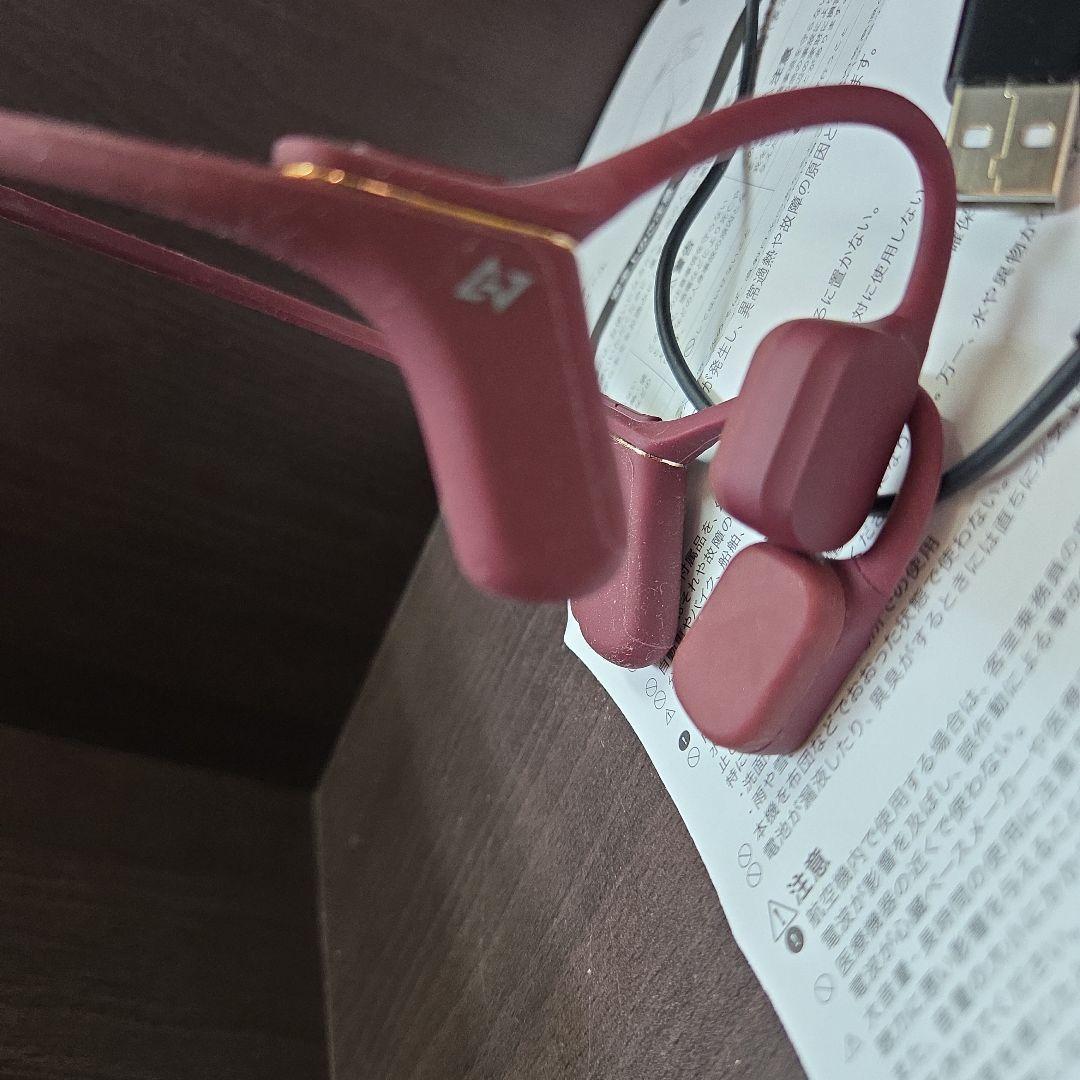 美品　AVIOT ⾻伝導イヤホンWB-P1