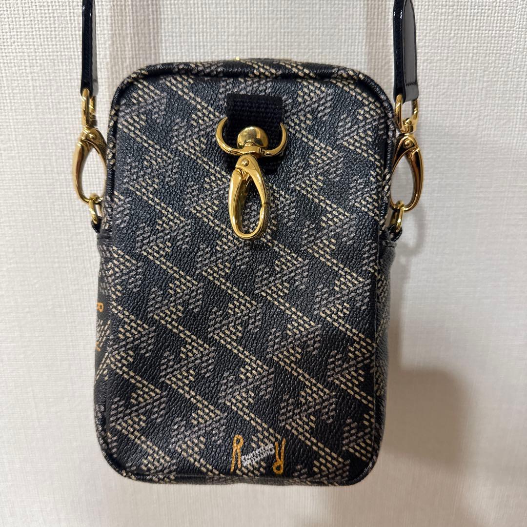 レザレクションラウンド ショルダーバッグ