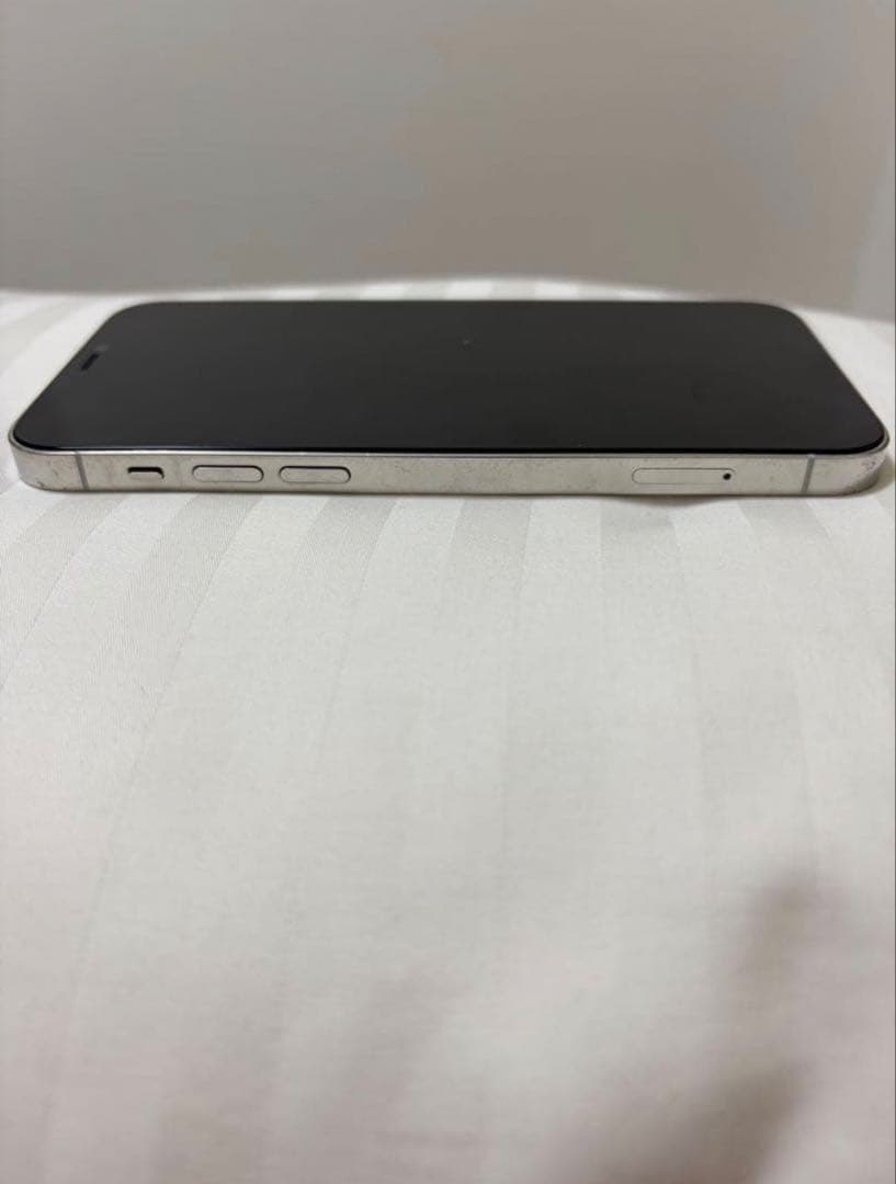 iPhone12 Pro シルバー