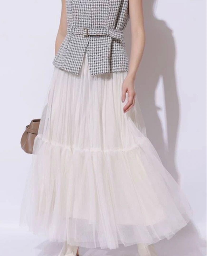 【新品タグ付き】Mystrada ジレドッキングワンピース　特殊ホワイト