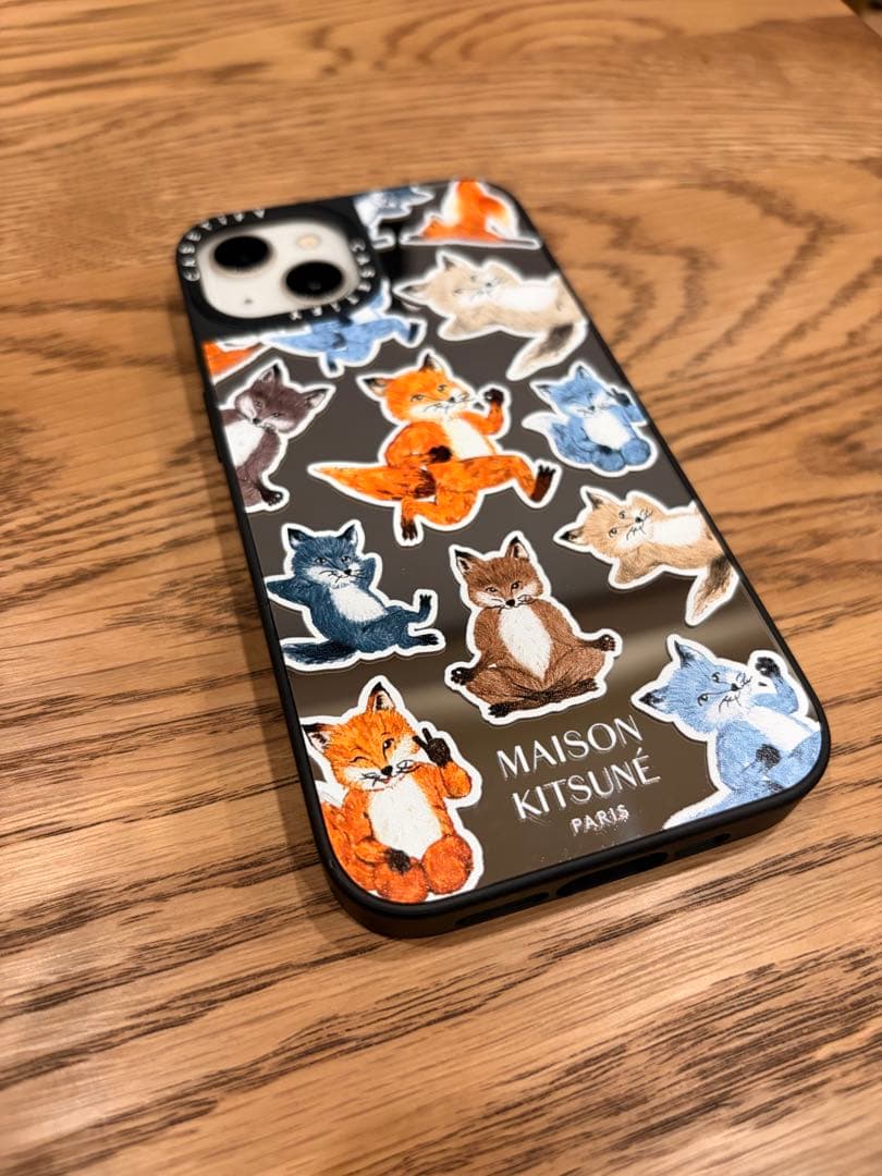 【MAISON KITSUNE/CASETiFY】iPhone13/14用ケース