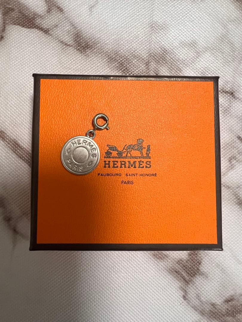 美品 エルメス　セリエ　ペンダントトップ　シルバー HERMES 未使用