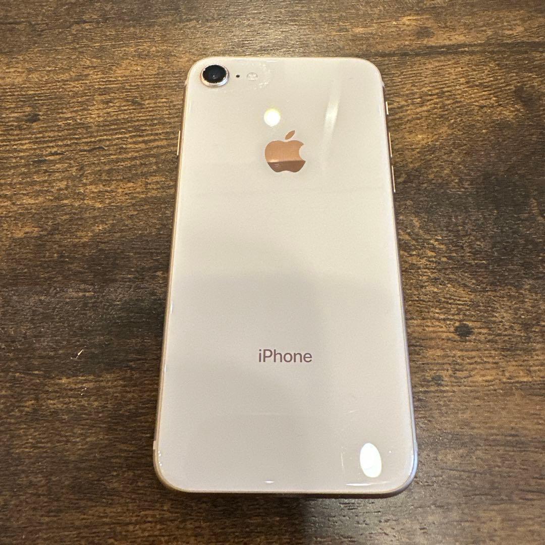 iPhone8 64GB 本体