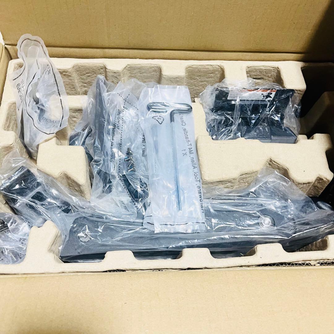 ergotron HX モニターアーム　ブラック　デスクモニターアーム