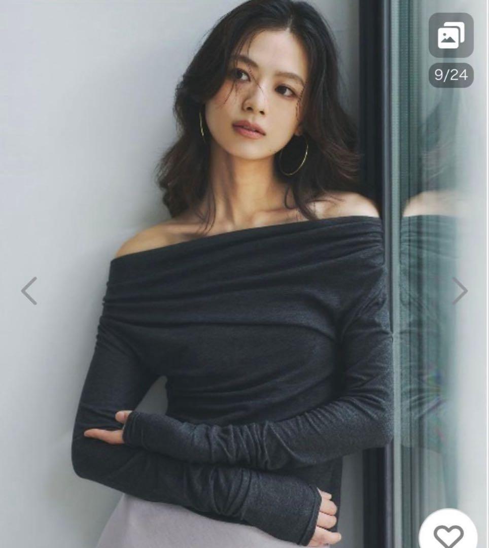 anuans ギャザードレープカットトップス　ブラック