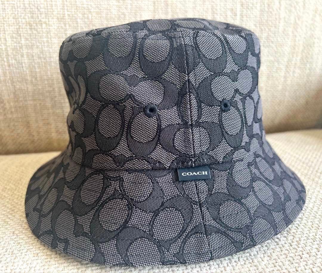 COACH バケットハット グレー系ロゴパターン　M/Lサイズ
