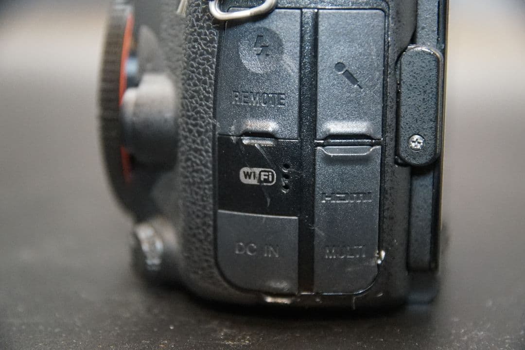 【中古】SONY α77 II デジタル一眼レフカメラ 本体+バッテリー