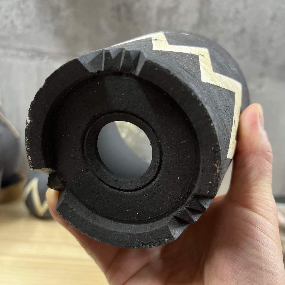 ノイズ 樣手作植木鉢 Mサイズ 2点検（ 塊根植物 グラキリス パキプス