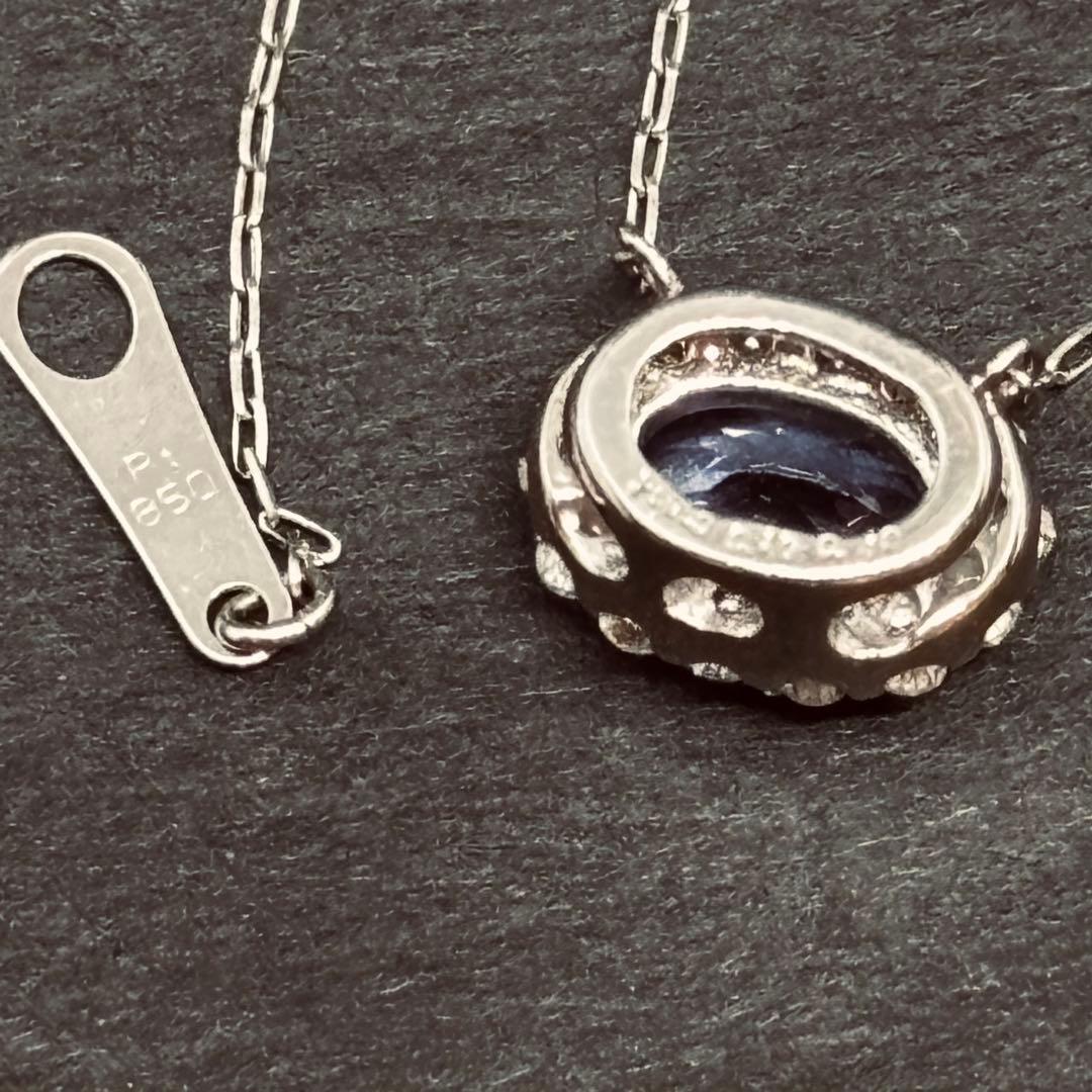 Pt 小さなタンザナイト と　ダイヤモンドネックレス