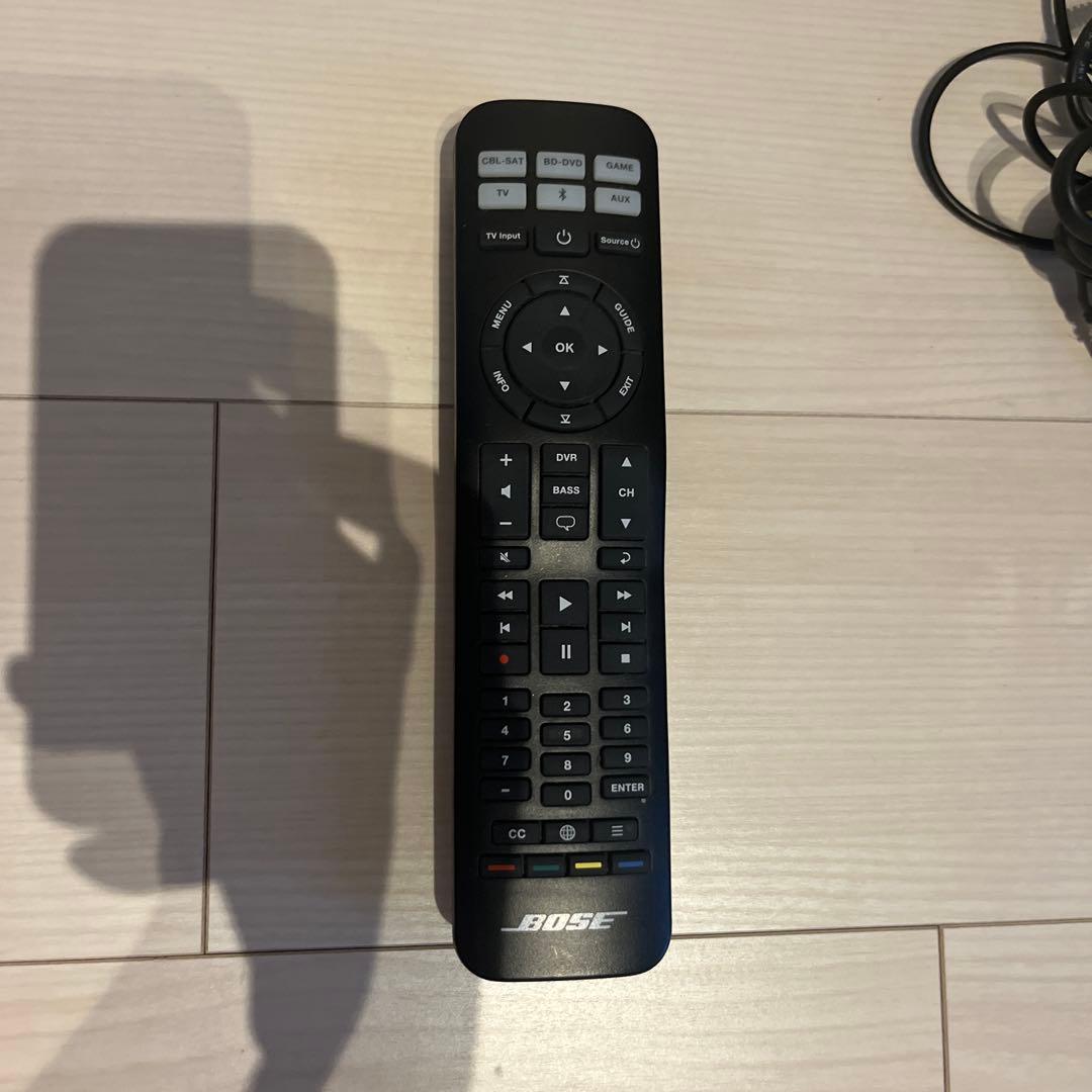Bose solo5サウンドバー 本体 リモコン付き