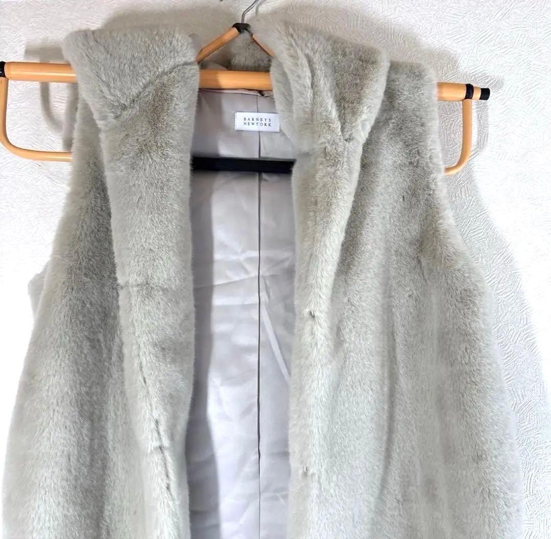 【極美品】BARNEYS NEW YORK バーニーズニューヨーク　フード付き