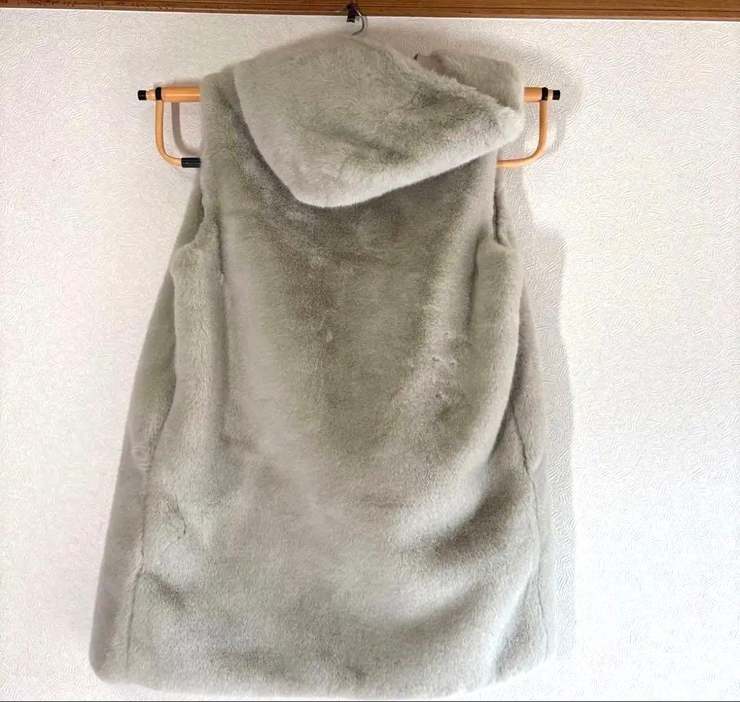 【極美品】BARNEYS NEW YORK バーニーズニューヨーク　フード付き