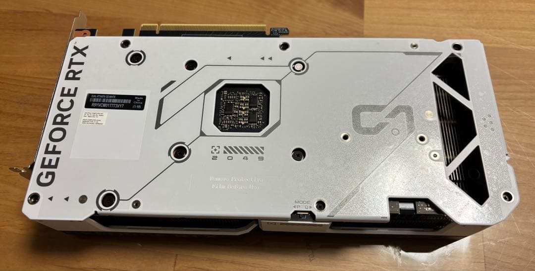 ASUS GEFORCE RTX 4070 12GB (3/16まで出品)