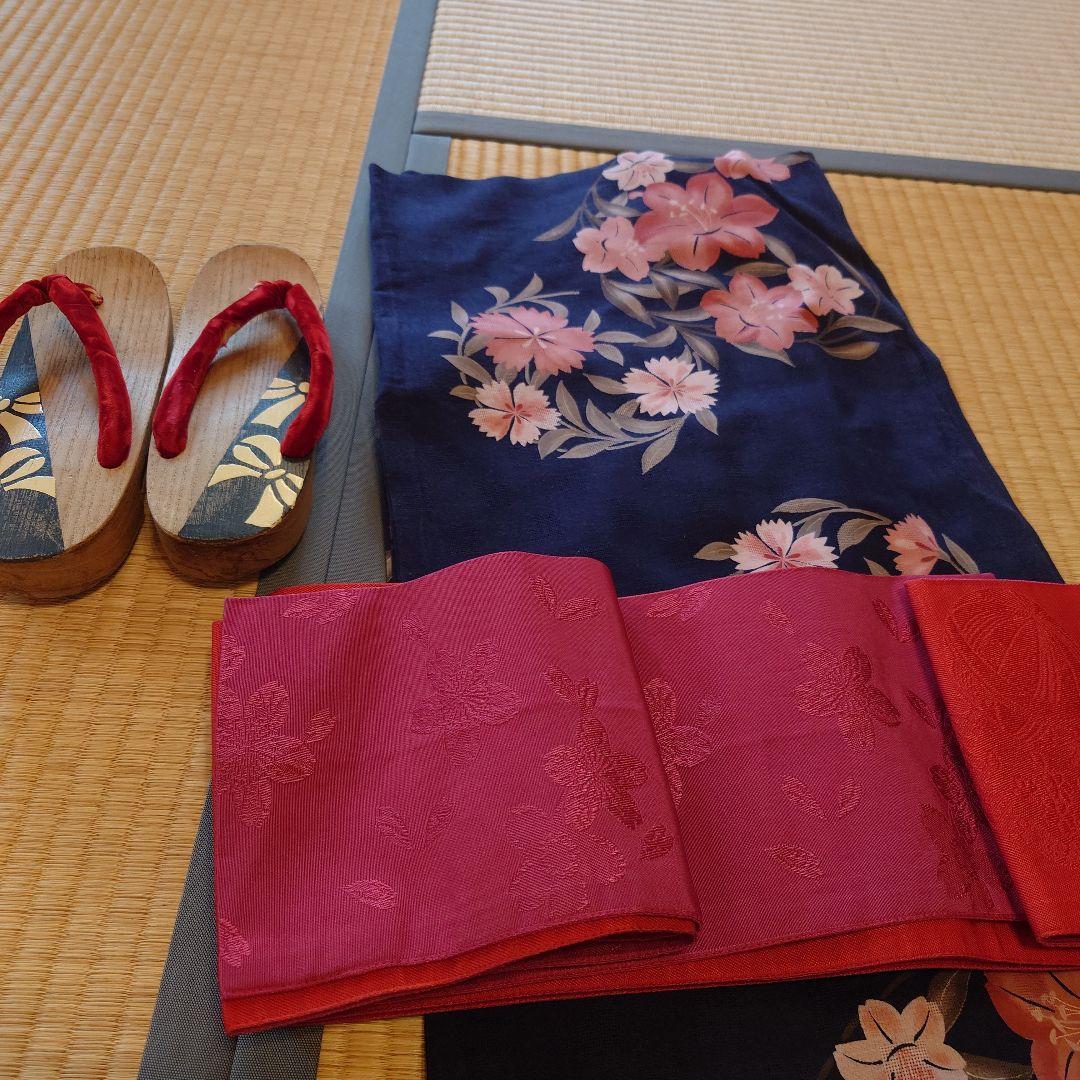 【lalala】【夢工房】浴衣・帯セット 紺色 撫子柄 下駄付き
