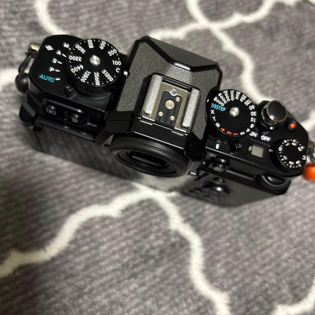 Nikon Zf ボディ ストーングレー ニコン ミラーレス一眼カメラ