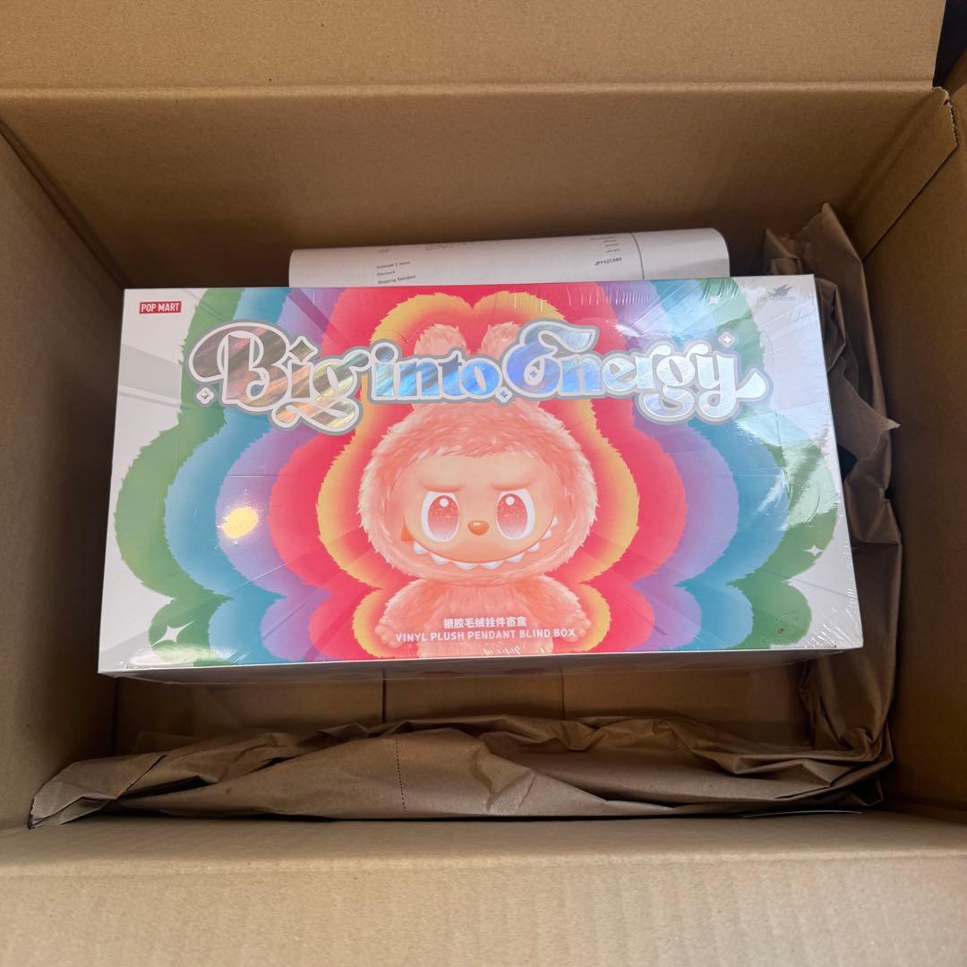 ポップマート ザ モンスターズ (ラブブ) ビッグイントゥエナジー シリーズ