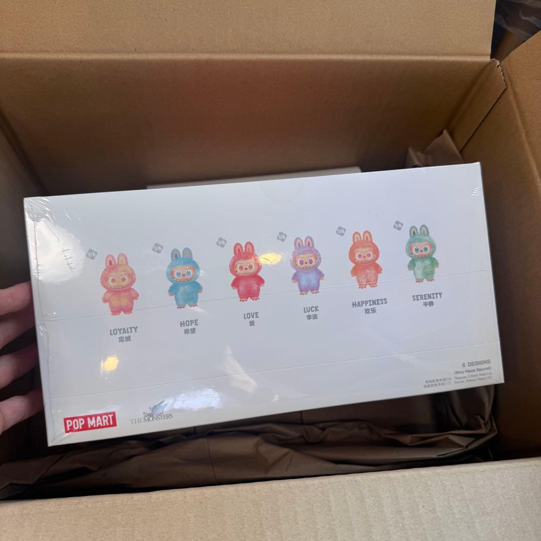 ポップマート ザ モンスターズ (ラブブ) ビッグイントゥエナジー シリーズ