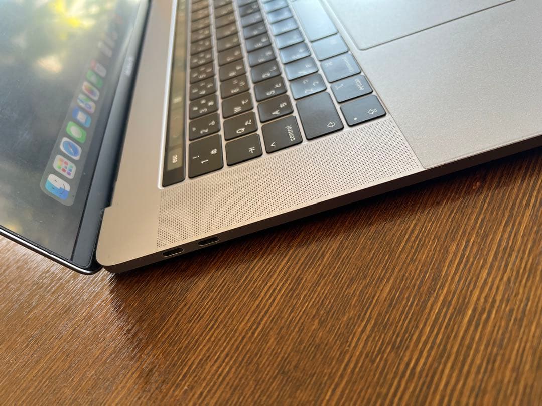 MacBookPro 2018 I9 32GB 1TB office付き