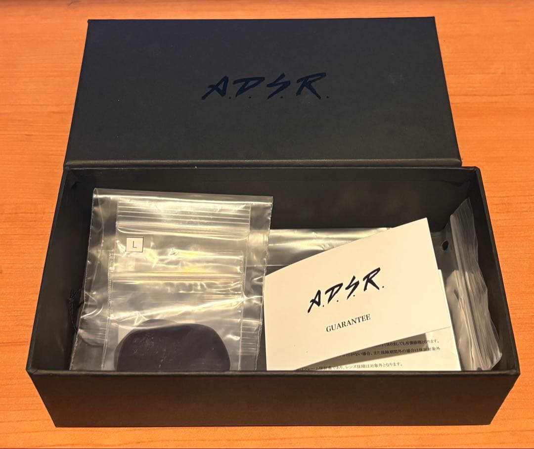 A.D.S.R. サングラス BUGGE 01