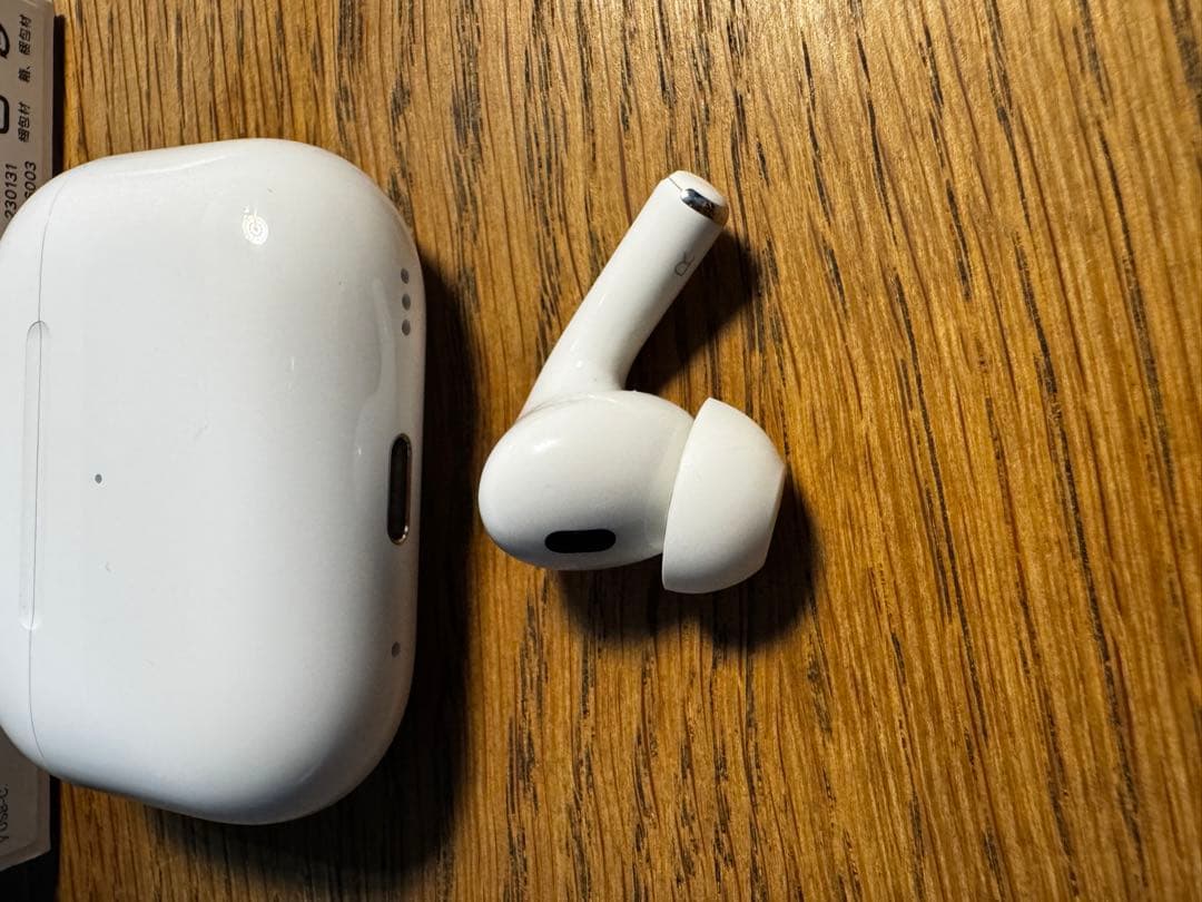 【美品】AirPods Pro 第2世代　右耳のみ