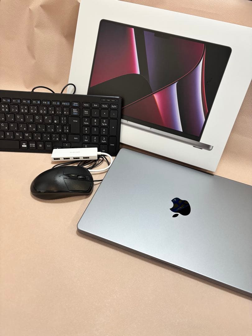 美品！充放電4回　MacBook Pro 14インチ M2 Pro 512GB