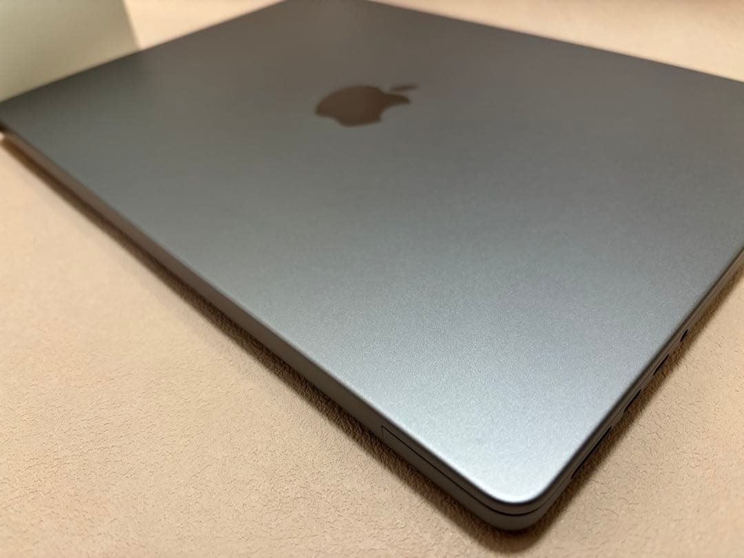 美品！充放電4回　MacBook Pro 14インチ M2 Pro 512GB