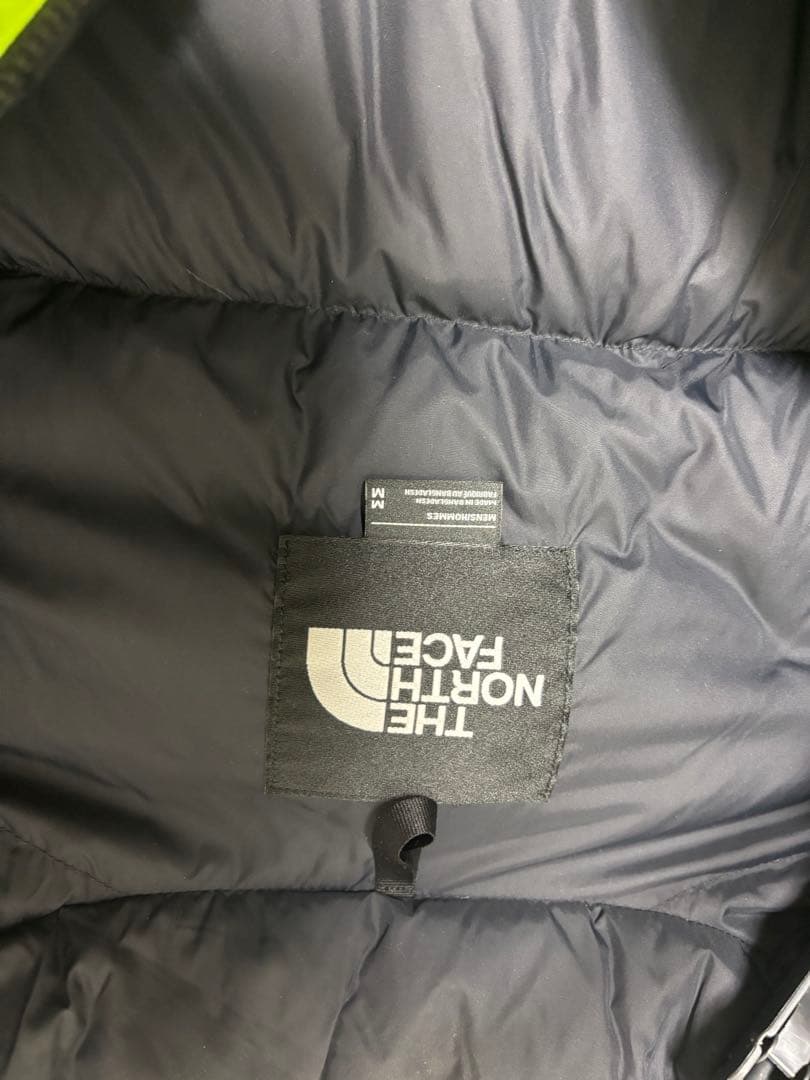 THE NORTH FACE ダウンジャケット黒/ライムグリーン　ヌプシ　700