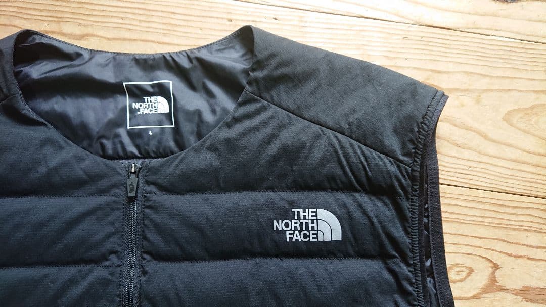 《THE NORTH FACE》 レッドランベスト メンズL