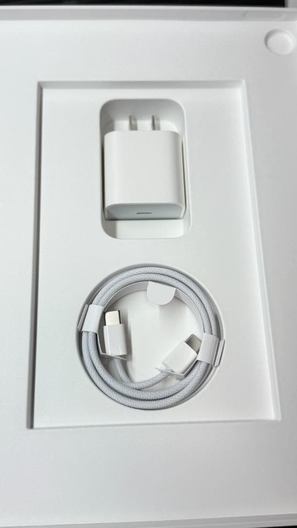 Apple iPad Air 第6世代 11インチ M2 セルラー 512GB