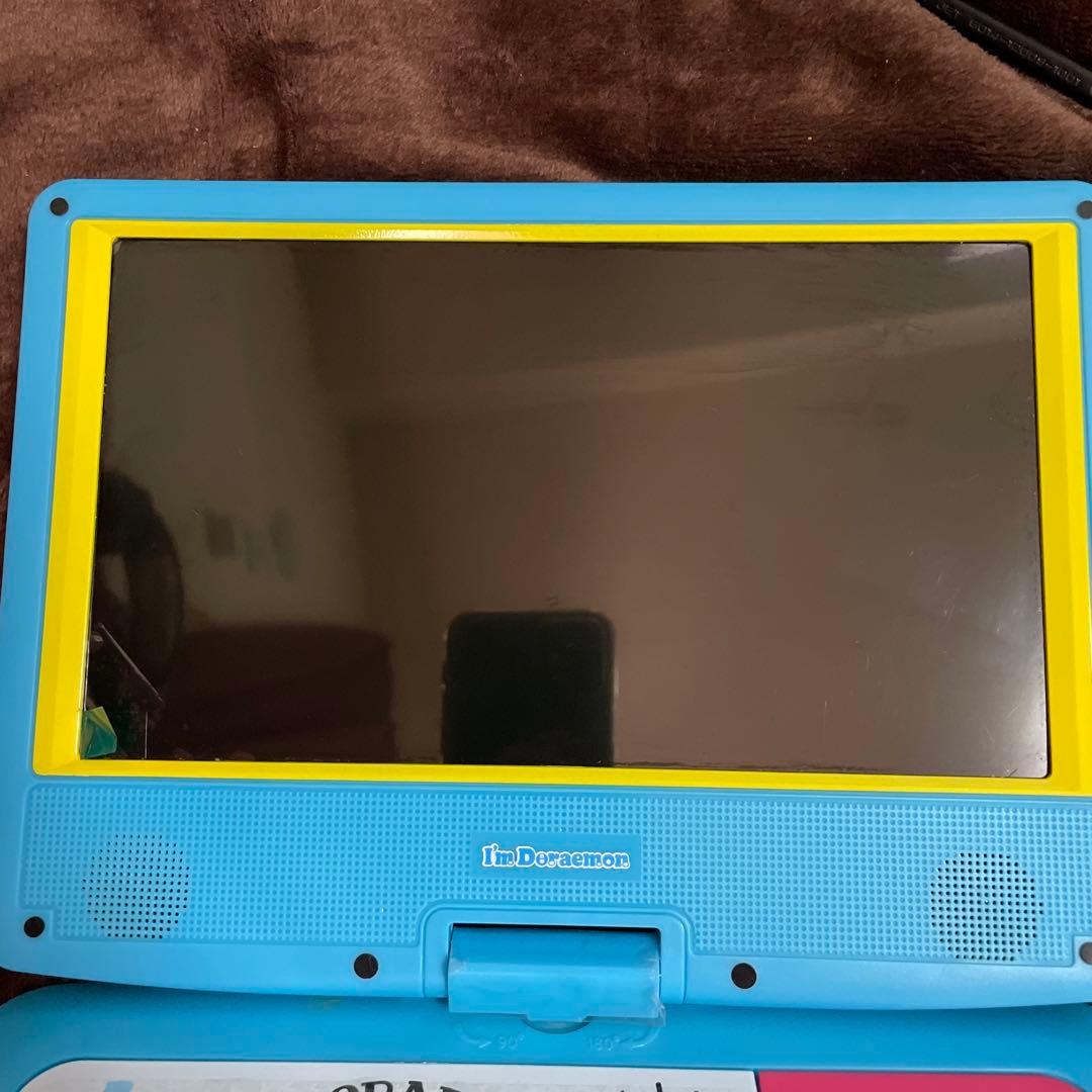美品　9インチ キャラクター ポータブルDVDプレイヤー ドラえもん