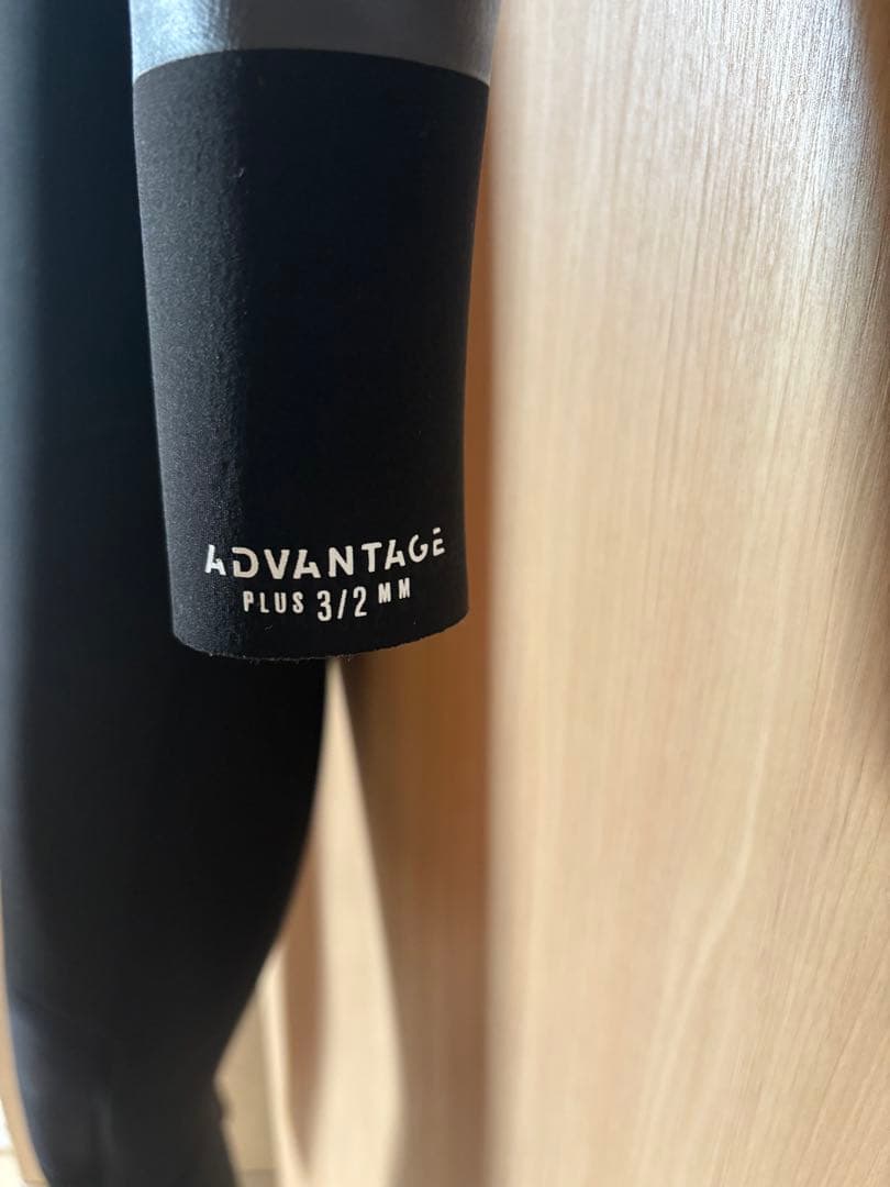 Hurley ジャージフルスーツ ブラック/グレー