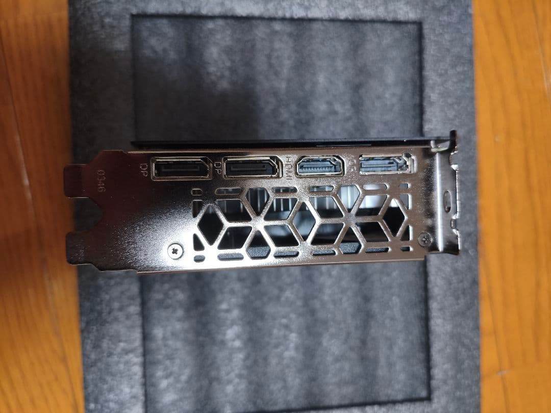 玄人志向 GEFORCE RTX 4060 8GB GDDR6