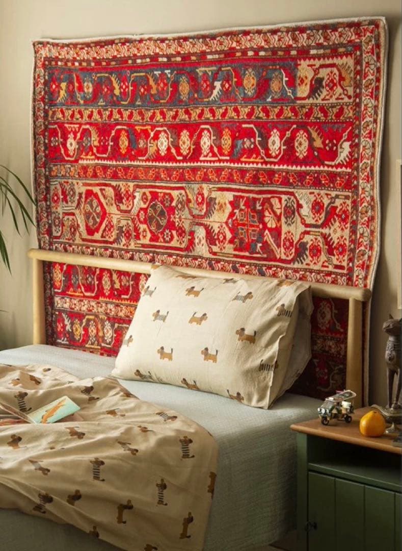 【ねこのいわし】ヴィンテージ赤ラグ 160×230