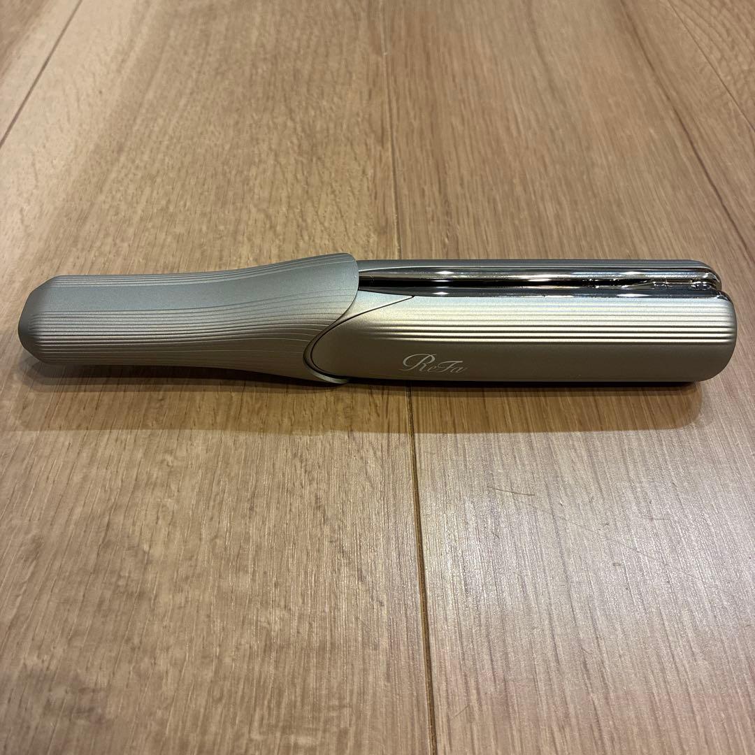 toshi　ReFa ストレートヘアアイロン 未使用