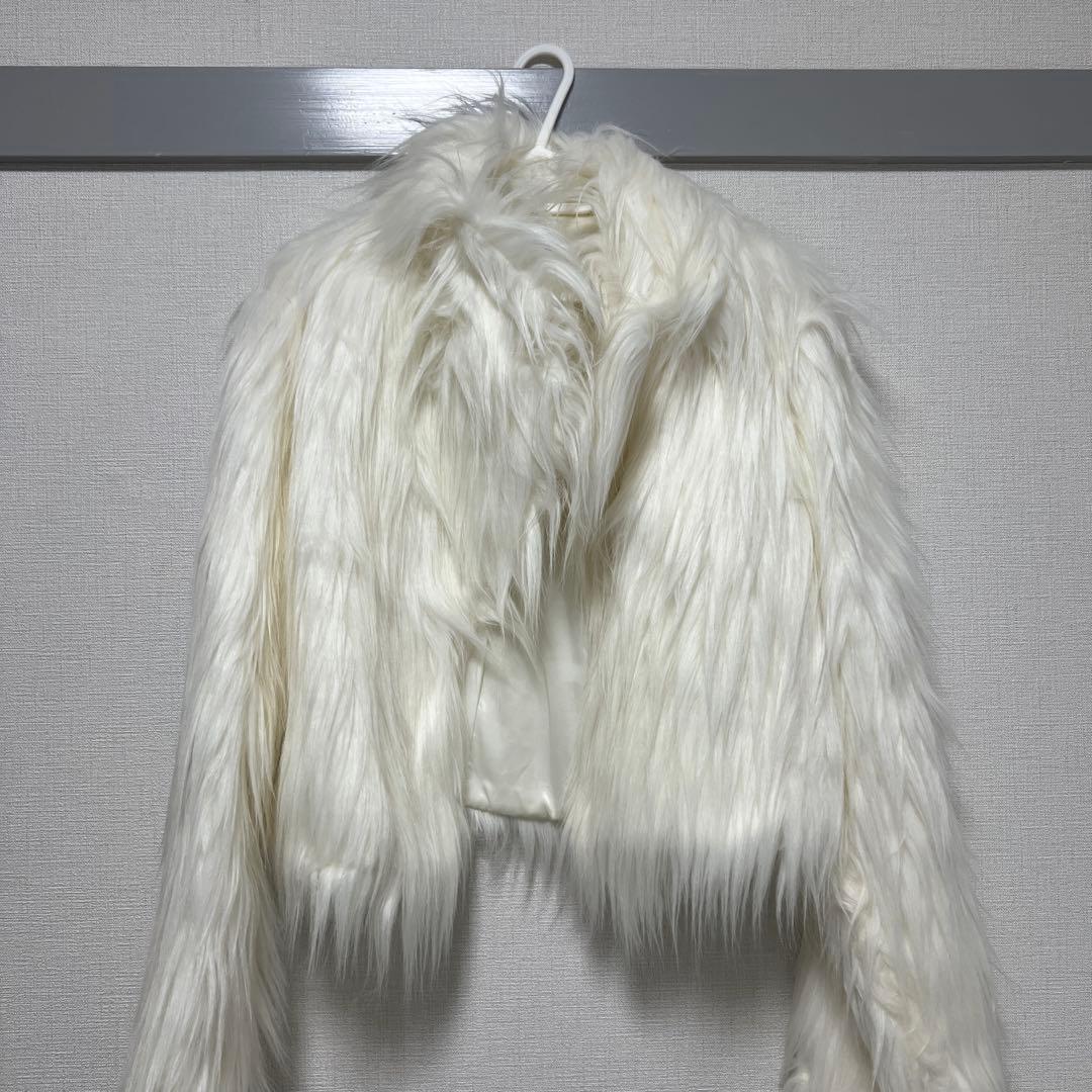 ZARA ホワイト 毛皮・ファーコート S