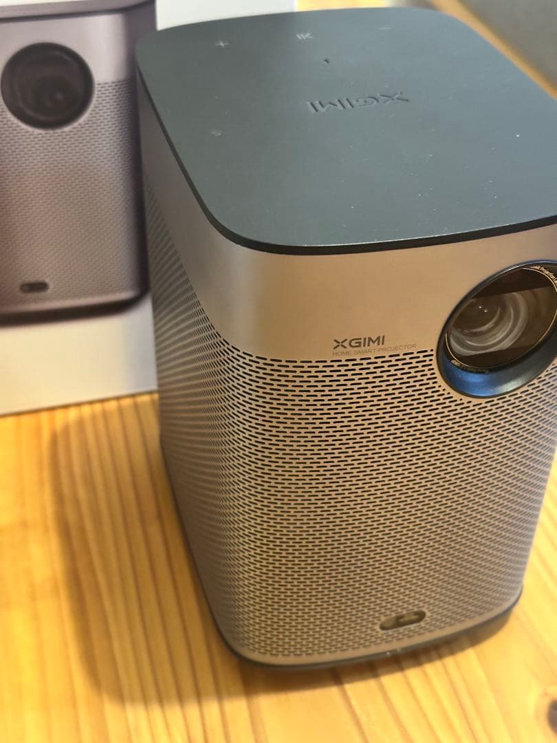 【ジャンク品】XGIMI Halo+ ポータブルプロジェクター