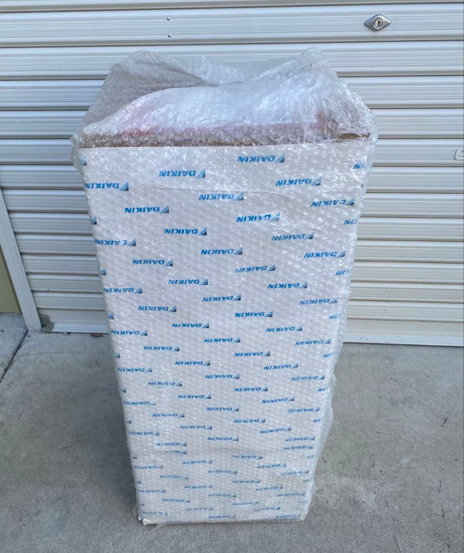 ∞　新品未開封　DAIKIN　ストリーマ空気清浄機 ACK555A-T ブラウン