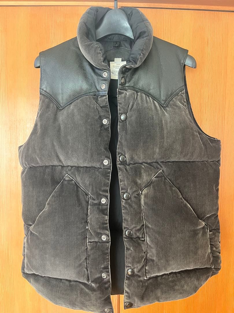 ロッキーマウンテン　ダウンベスト 38サイズ