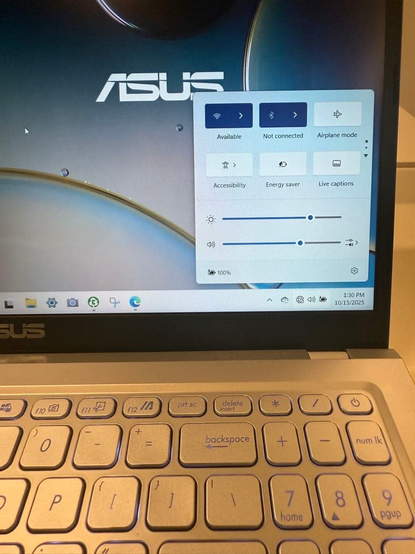 英語表記 ASUS X515EA ノートパソコンOffice付き Core i3