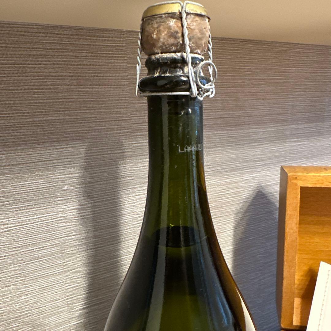Dom Pérignon シャンパン ゴールド1985年 750ml 木箱付き