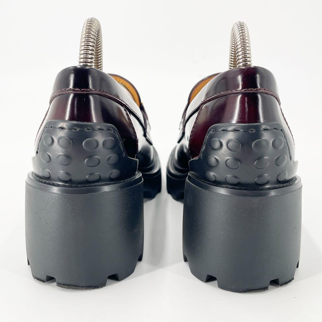 美品　トッズ　T金具　ローファー　革靴　ヒール　厚底　バーガンディ　レザー